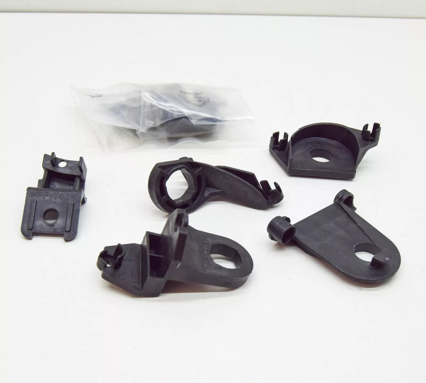NEW SEAT LEON 5F RIGHT HEADLAMP SECURING ELEMENT REPAIR SET 5F0998226 ORIGINAL