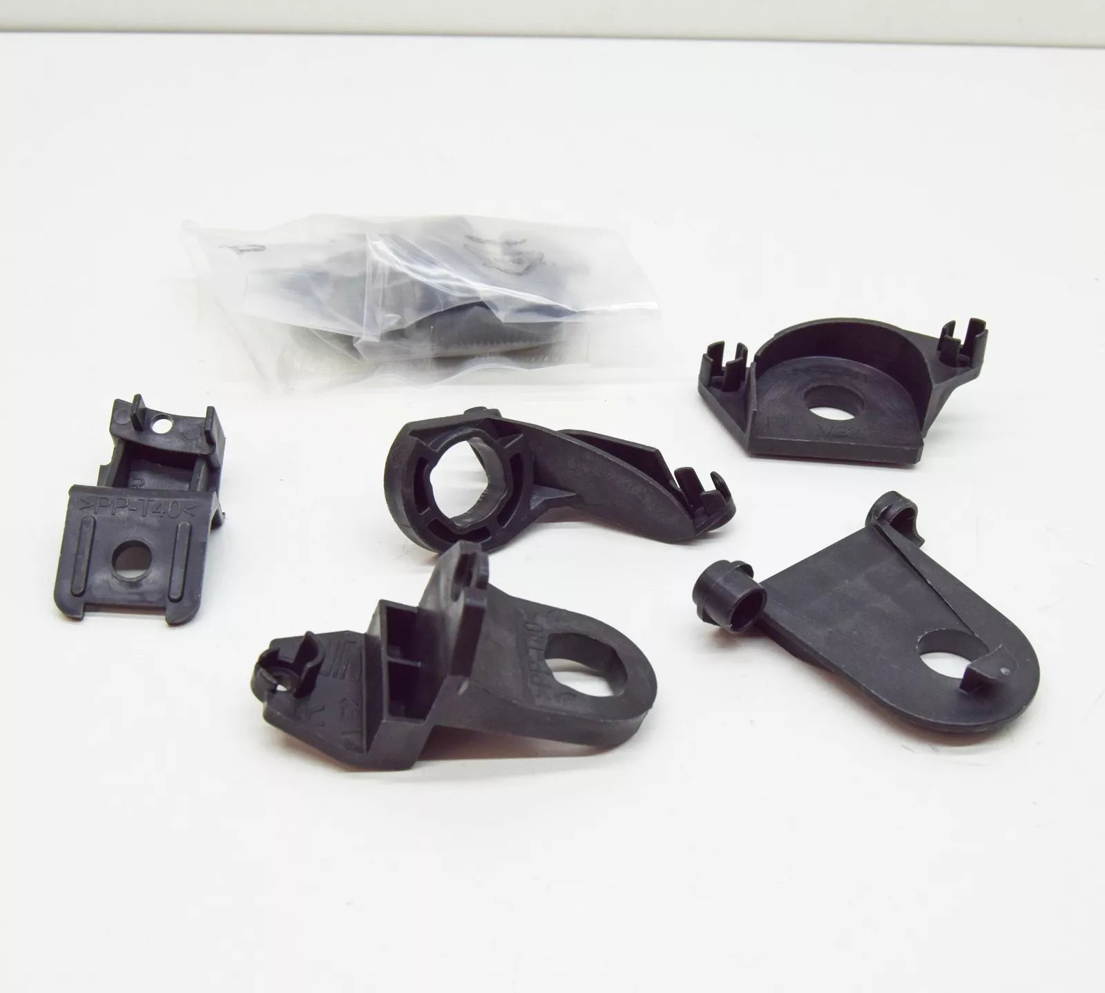 NEW SEAT LEON 5F RIGHT HEADLAMP SECURING ELEMENT REPAIR SET 5F0998226 ORIGINAL