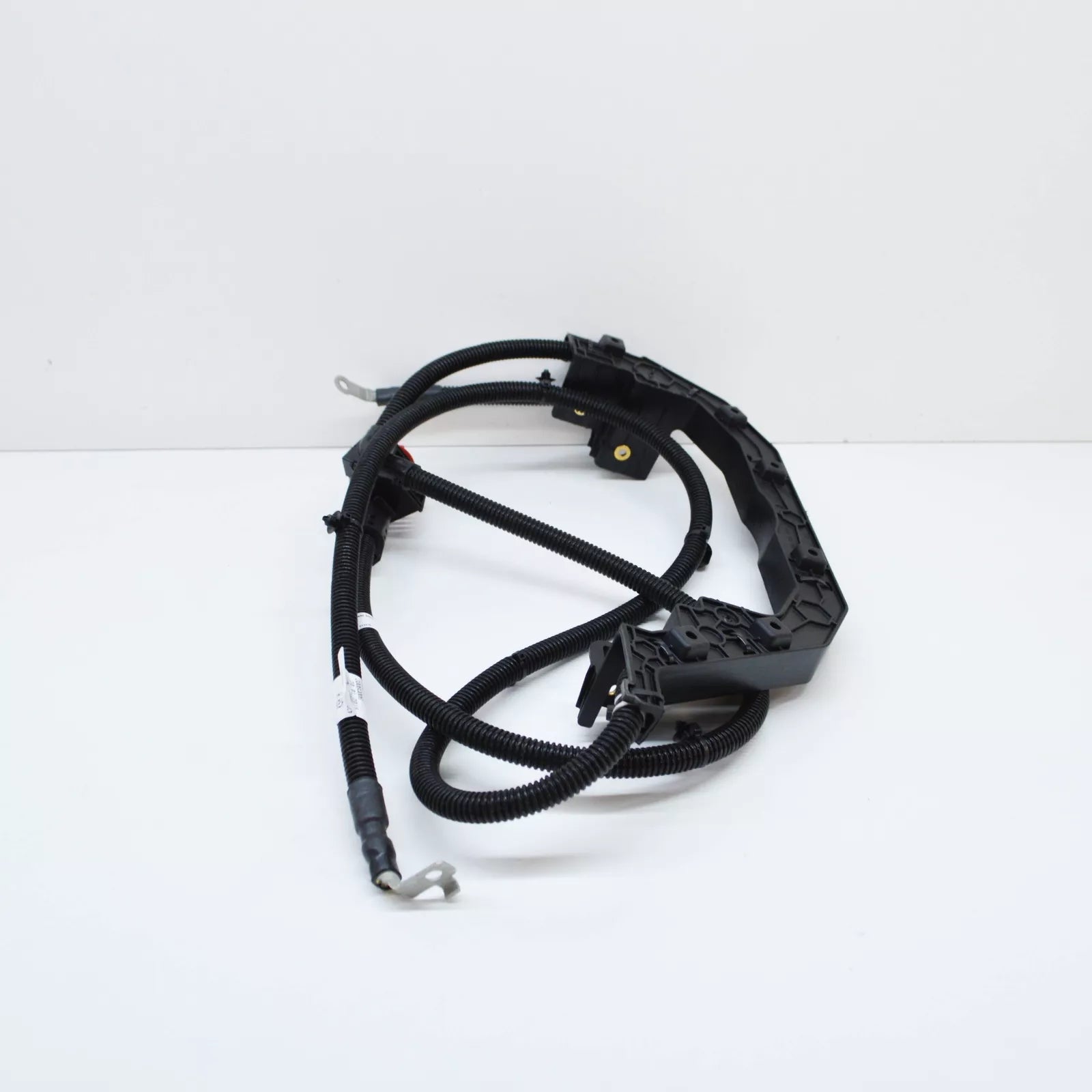 NEW MB SPRINTER 906 BATTERY RO STARTER AND ALTERNATOR WIRING A9065403527