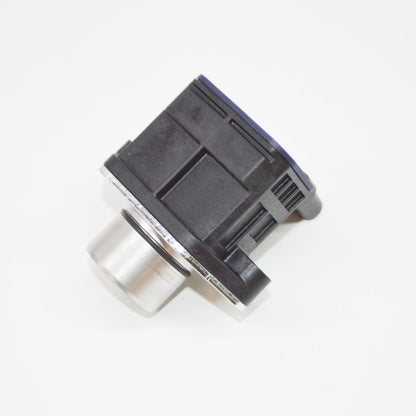 NEW MERCEDES-BENZ GLA X156 ENGINE SOLENOID VALVE A2709820000 ORIGINAL