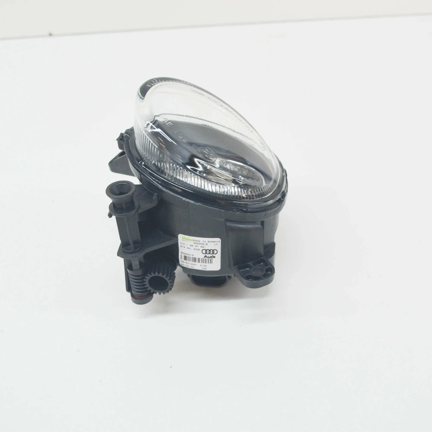 NEW AUDI A1 8X FRONT LEFT HALOGEN FOG LIGHT 8T0941699E