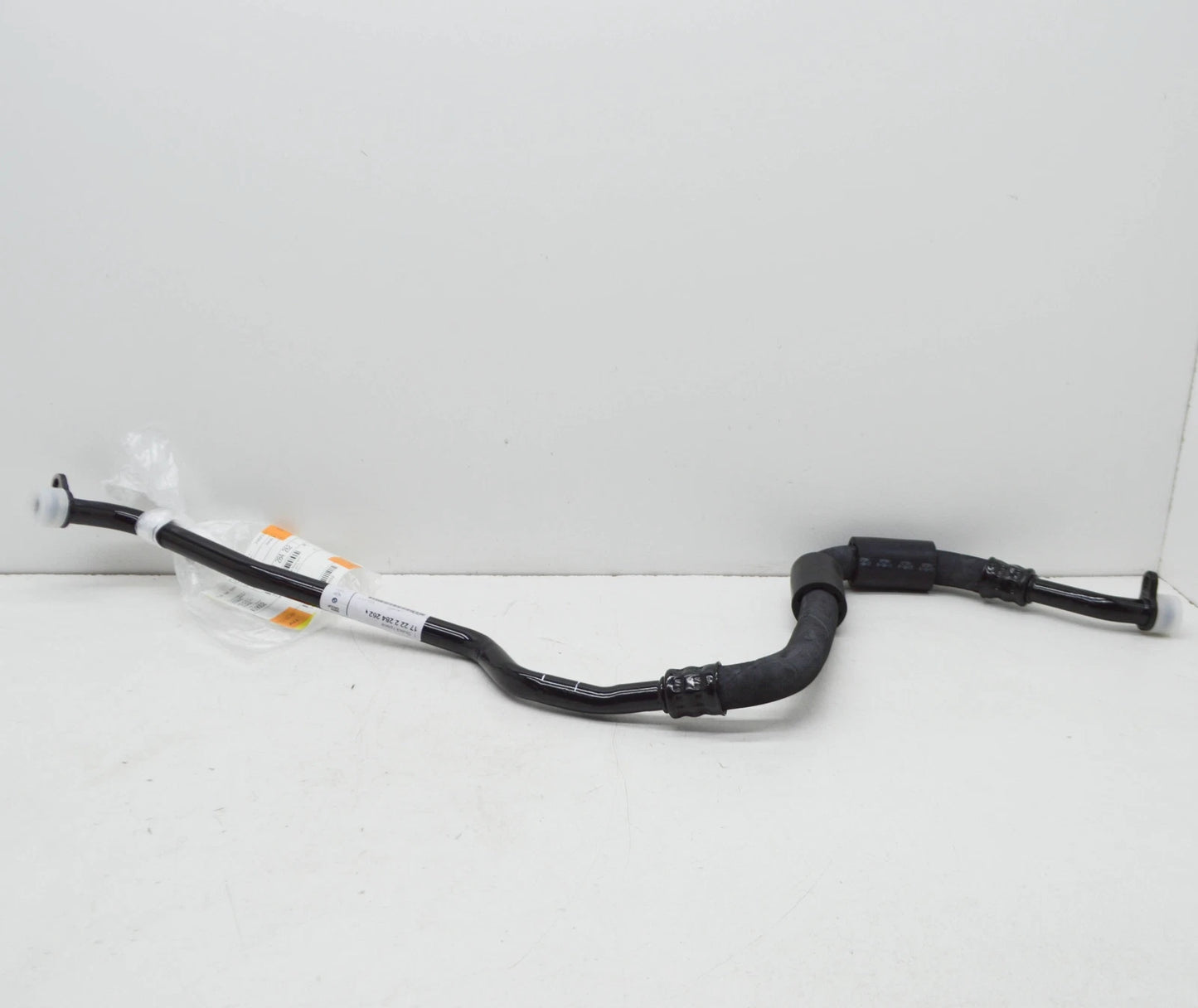 NEW BMW M5 F10 ENGINE OIL COOLER RETURN PIPE 2284262 17222284262 ORIGINAL