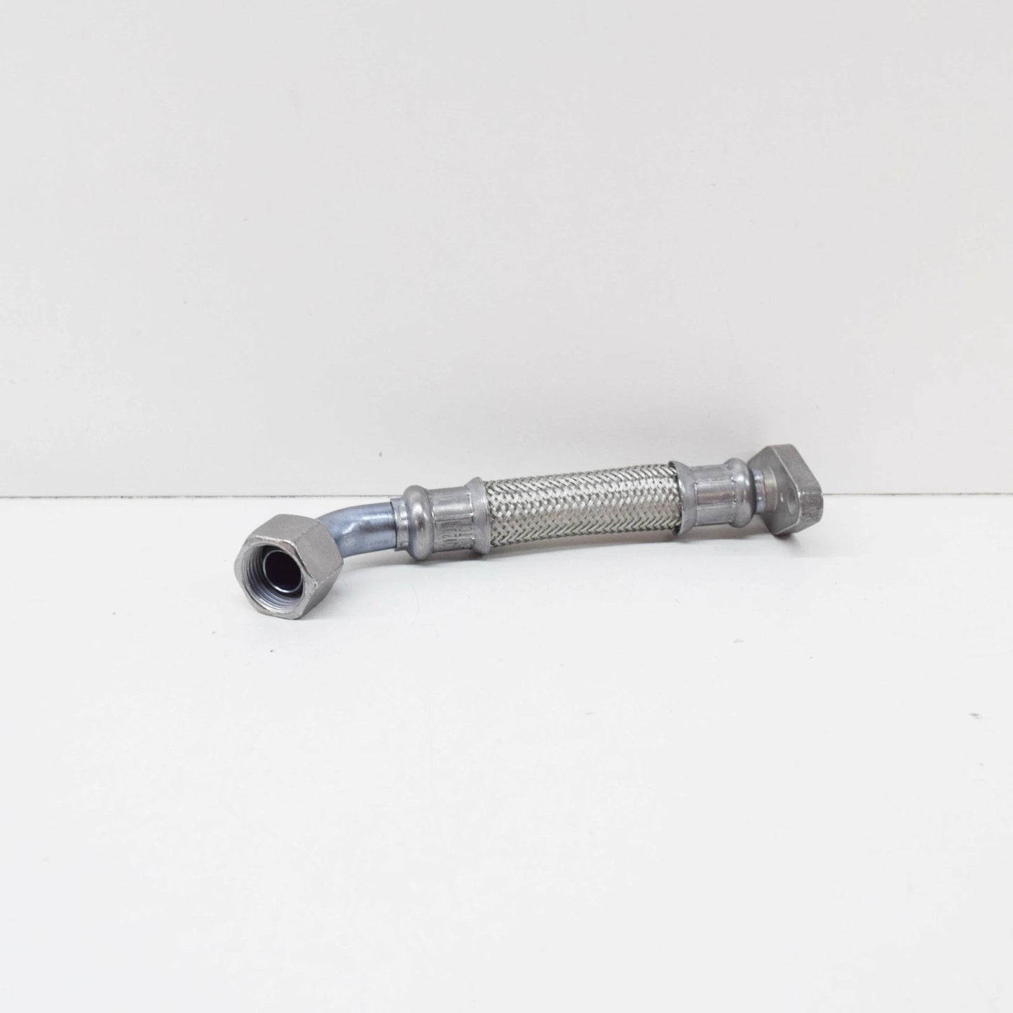 NEW VOLKSWAGEN POLO 9N OIL RETURN LINE 028145736AE