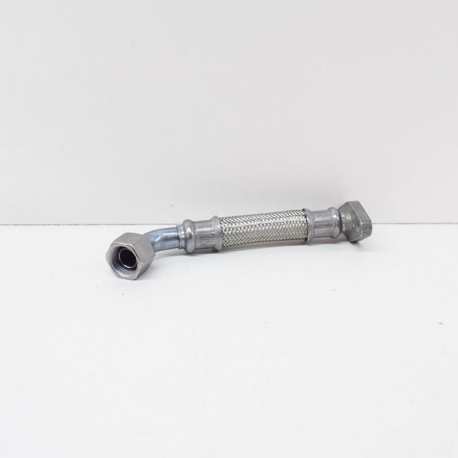 NEW VOLKSWAGEN POLO 9N OIL RETURN LINE 028145736AE