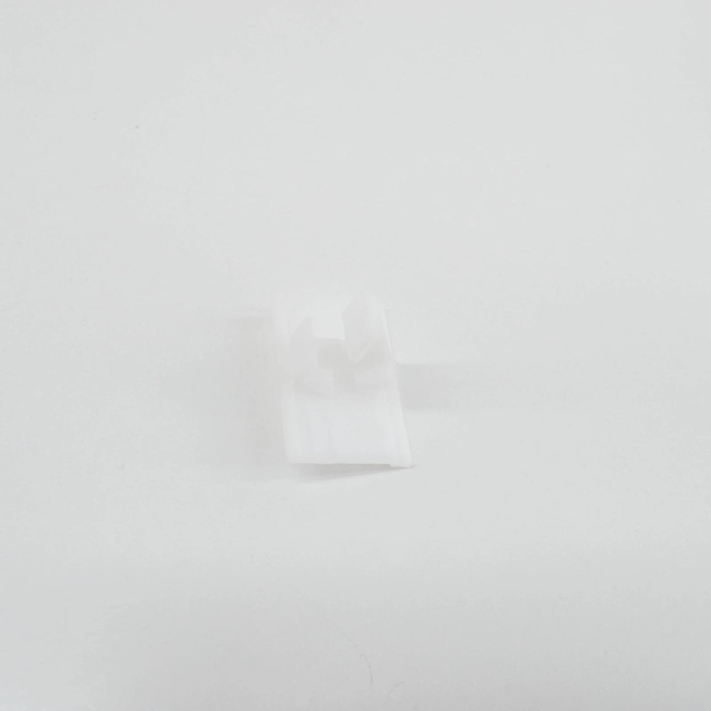 NEW MERCEDES-BENZ C COUPE C204 FRONT DOOR SILL MOUNTING CLIP A0019913271