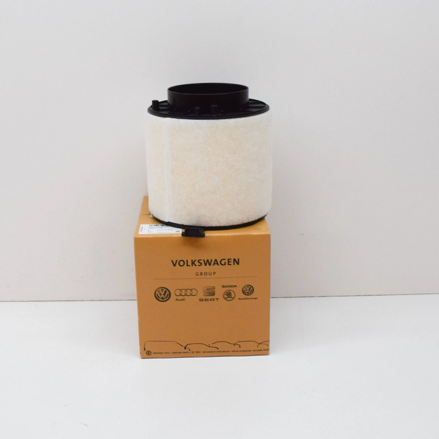 NEW AUDI Q5 8R AIR FILTER 8K0133843D ORIGINAL