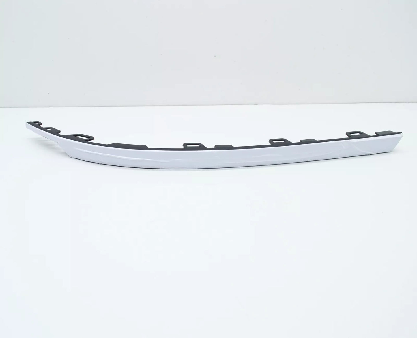 NEW VOLKSWAGEN TIGUAN AD REAR RIGHT BUMPER MOLDING 5NN853842A041