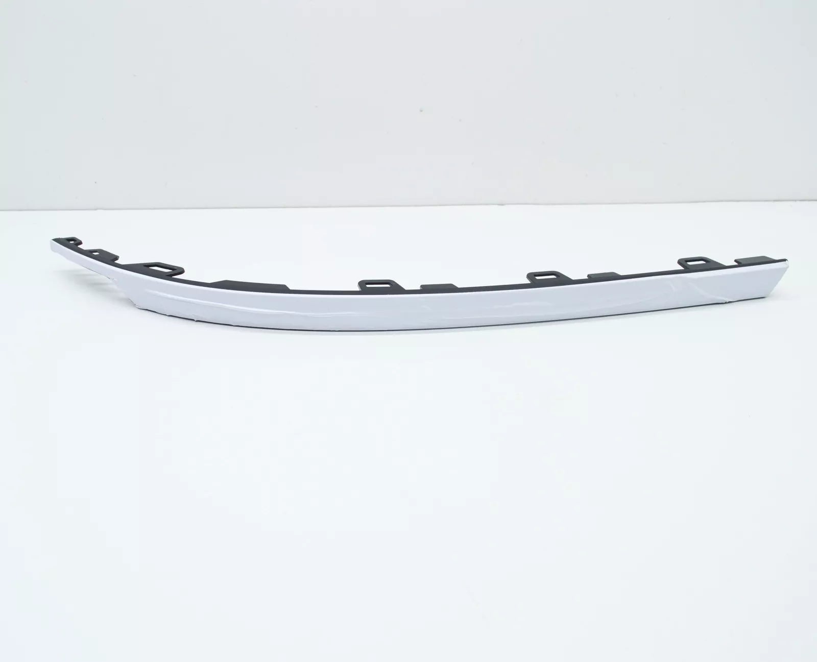 NEW VOLKSWAGEN TIGUAN AD REAR RIGHT BUMPER MOLDING 5NN853842A041