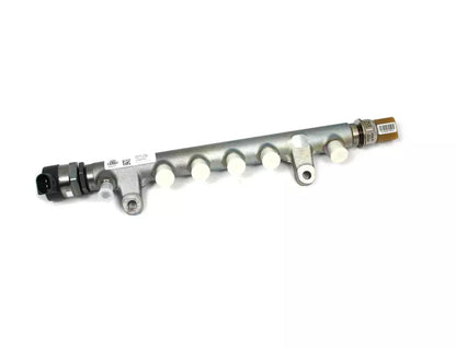 NEW VOLKSWAGEN BEETLE A5 FUEL RAIL 03L130089 ORIGINAL