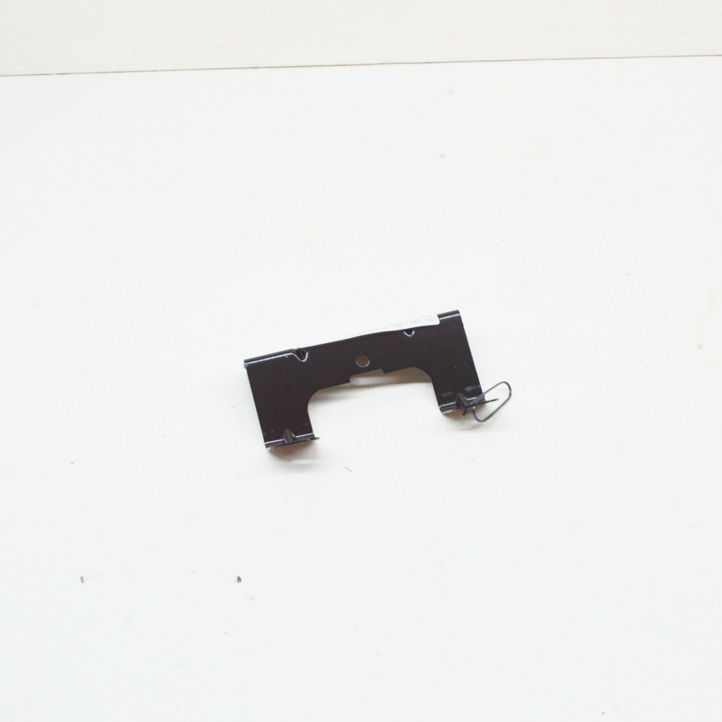 NEW VW EOS 1F AMPLIFIER MOUNT BRACKET 1K0035933 ORIGINAL