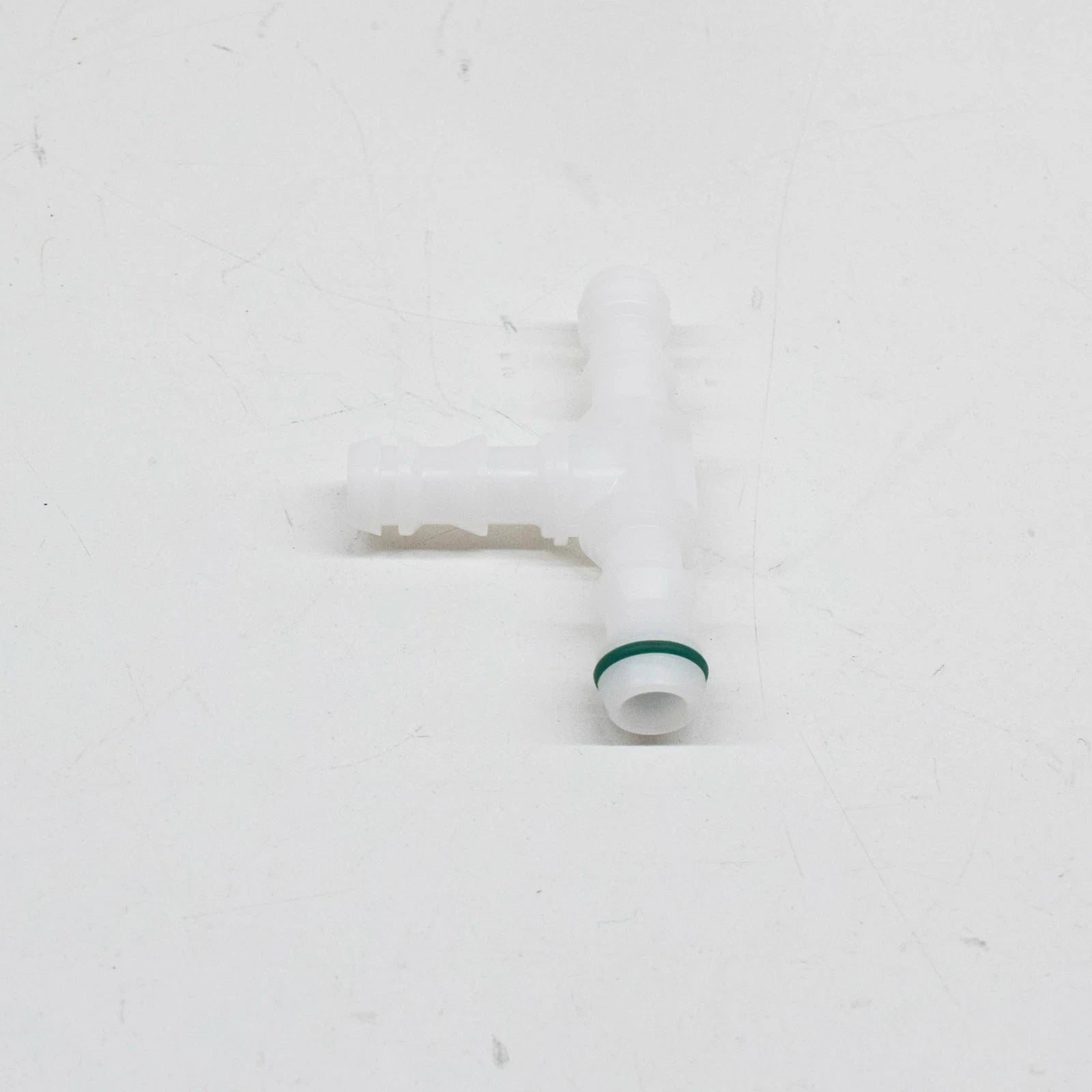 NEW VOLKSWAGEN GOLF 5G FRONT HEADLIGHT T-PIECE WASHER CONNECTOR 8D0955873