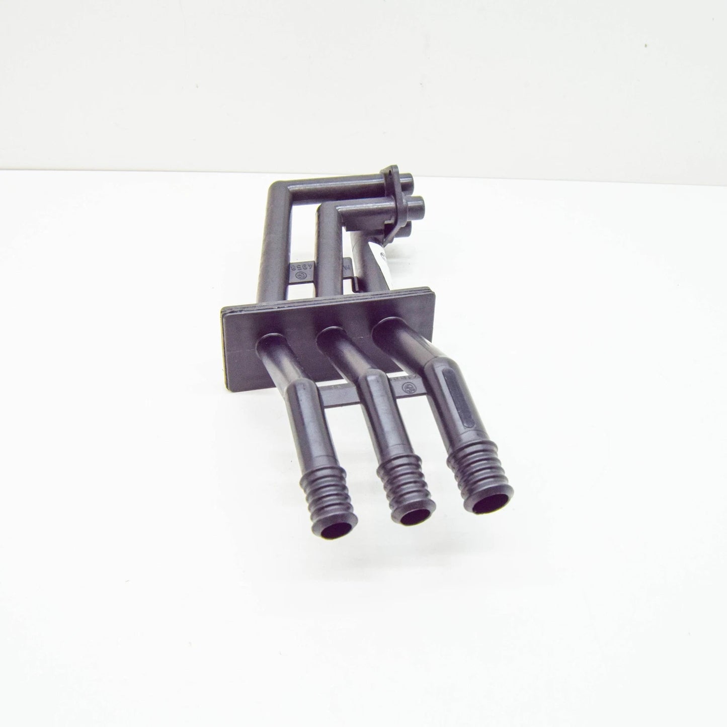 NEW BMW E32 E34 SEDAN WAGON HEATER RADIATOR PIPE 8351596 64118351596 ORIGINAL