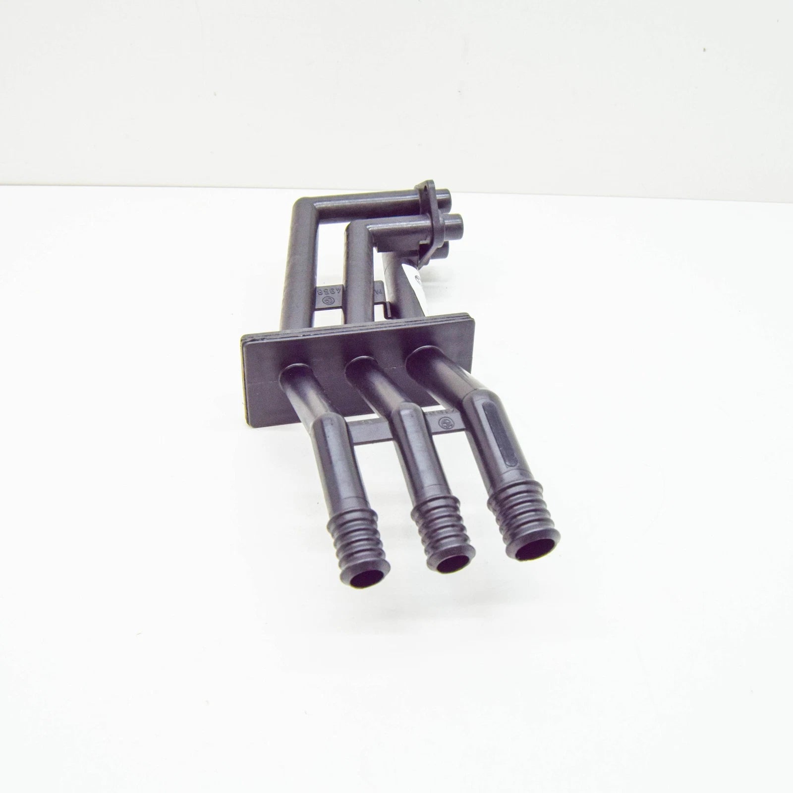 NEW BMW E32 E34 SEDAN WAGON HEATER RADIATOR PIPE 8351596 64118351596 ORIGINAL