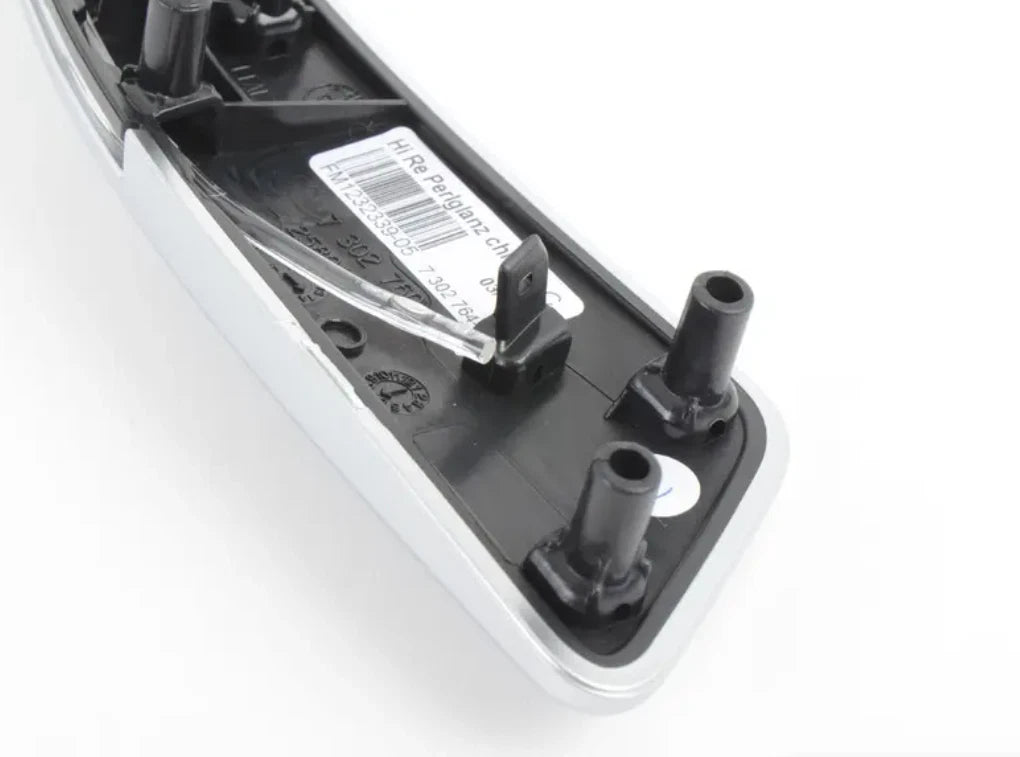 NEW BMW 4 CABRIO F33, F83 REAR RIGHT ACCENT MODLING 51437389772 7389772 ORIGINAL