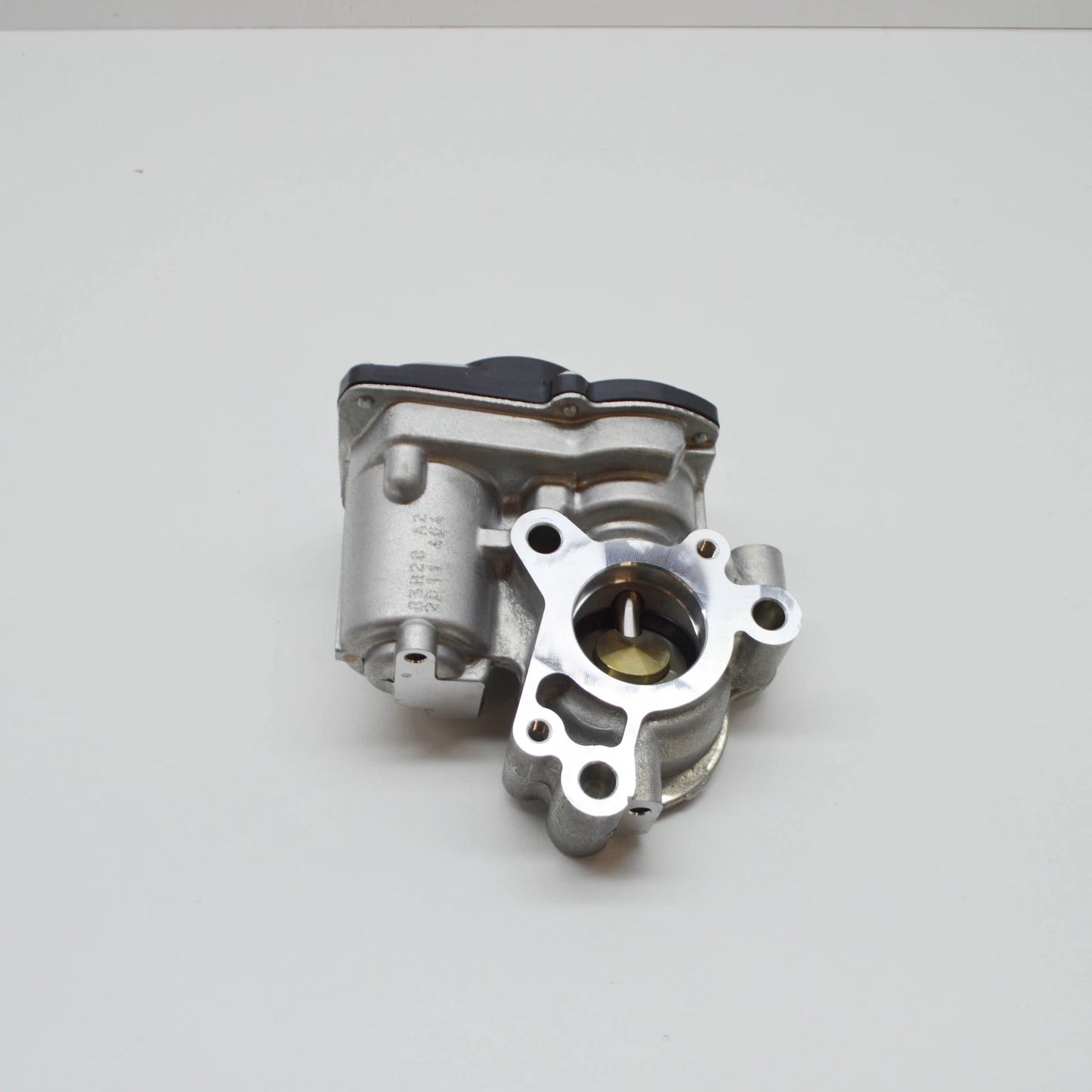 NEW MERCEDES-BENZ A V177 EGR VALVE A6081401500 ORIGINAL