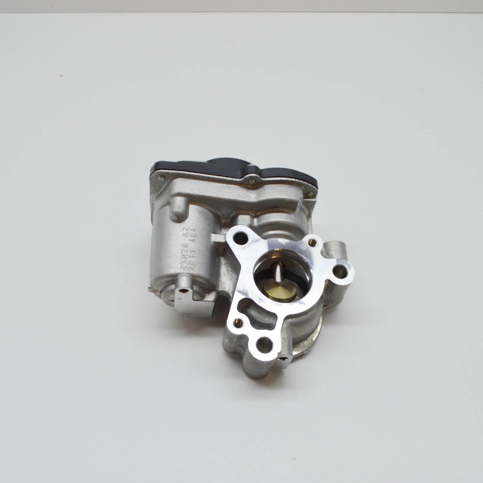 NEW MERCEDES-BENZ A V177 EGR VALVE A6081401500 ORIGINAL