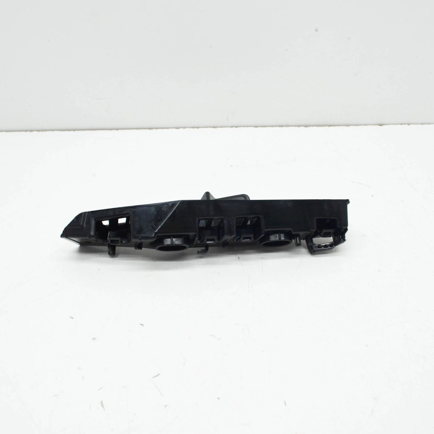 NEW VOLKSWAGEN TIGUAN AD FRONT LEFT BUMPER BRACKET 5NN807049B ORIGINAL