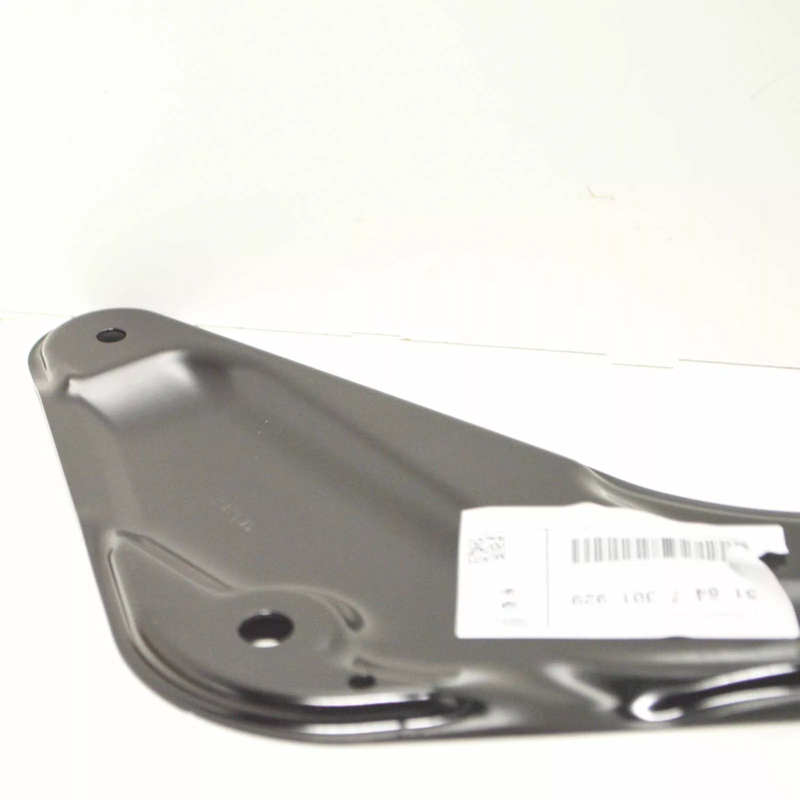 NEW BMW 2 CABRIO F23 FRONT END LEFT BRACE 51647301929 7301929 2018