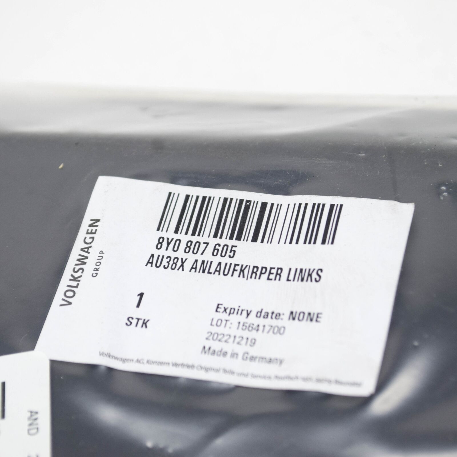 NEW AUDI A3 SPORTBACK 8YA FRONT LEFT AIR GUIDE 8Y0807605 ORIGINAL