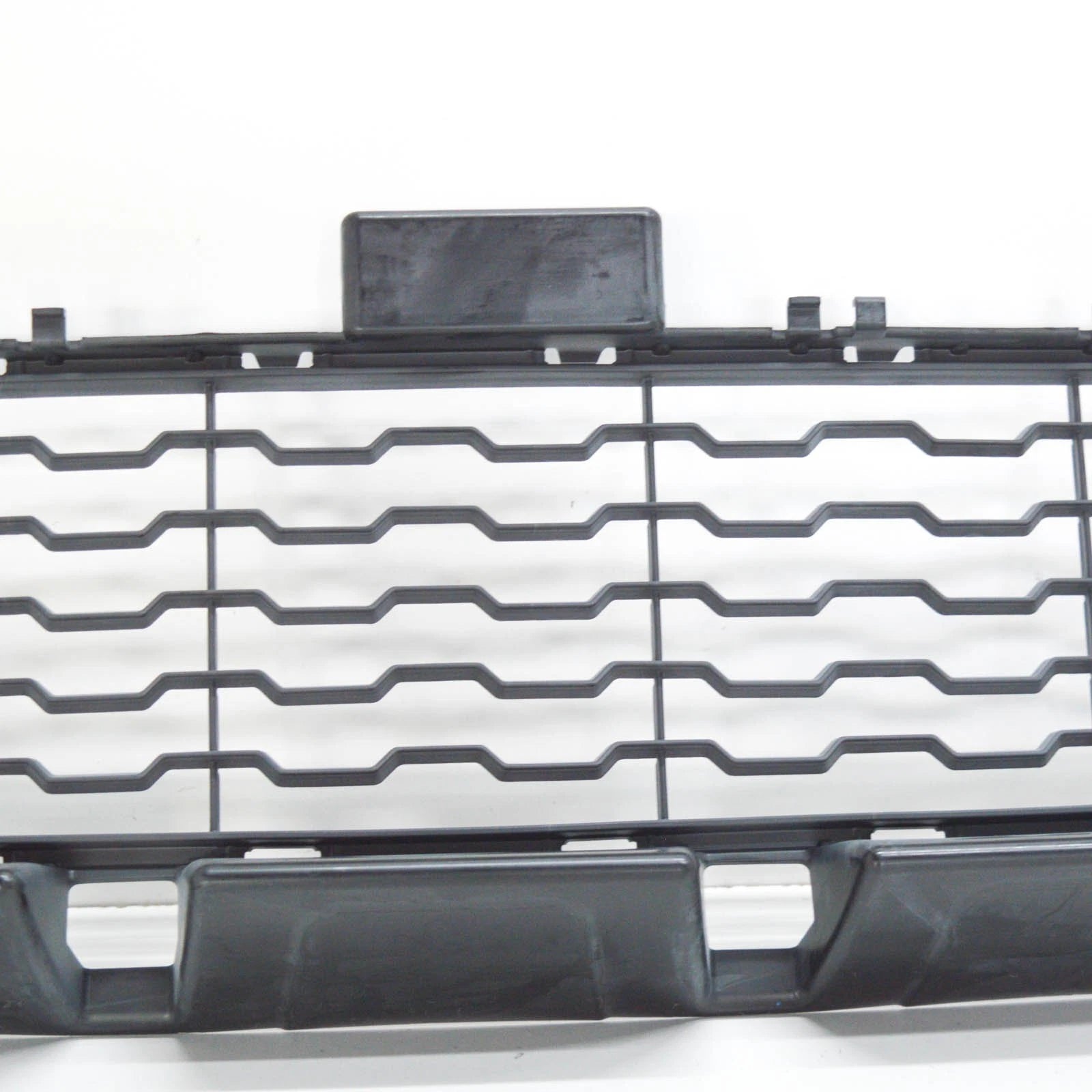 NEW BMW 2 F45 FRONT M SPORT BUMPER CENTER GRILLE 51118057891 8057891 ORIGINAL