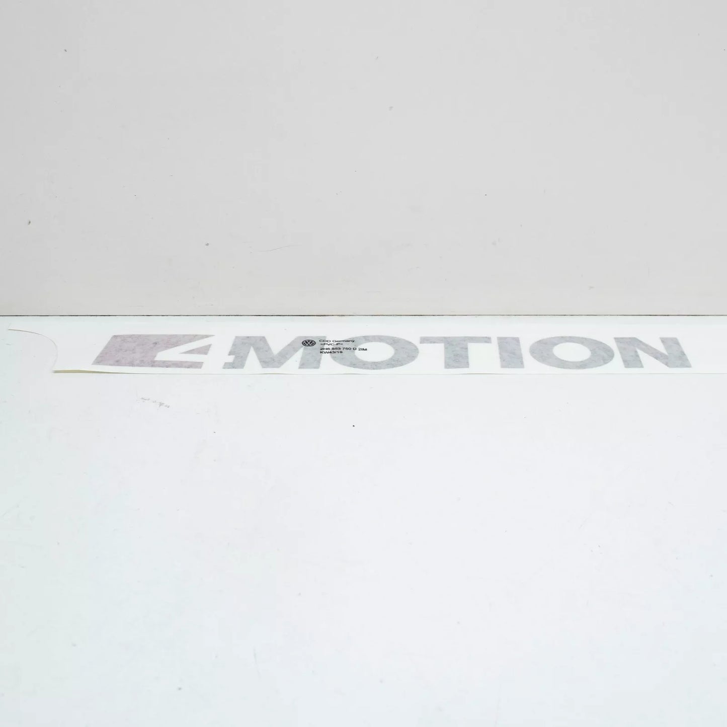 NEW VOLKSWAGEN AMAROK REAR DOOR 4MOTION INSCRIPTION LOGO 2H6853750D2IM