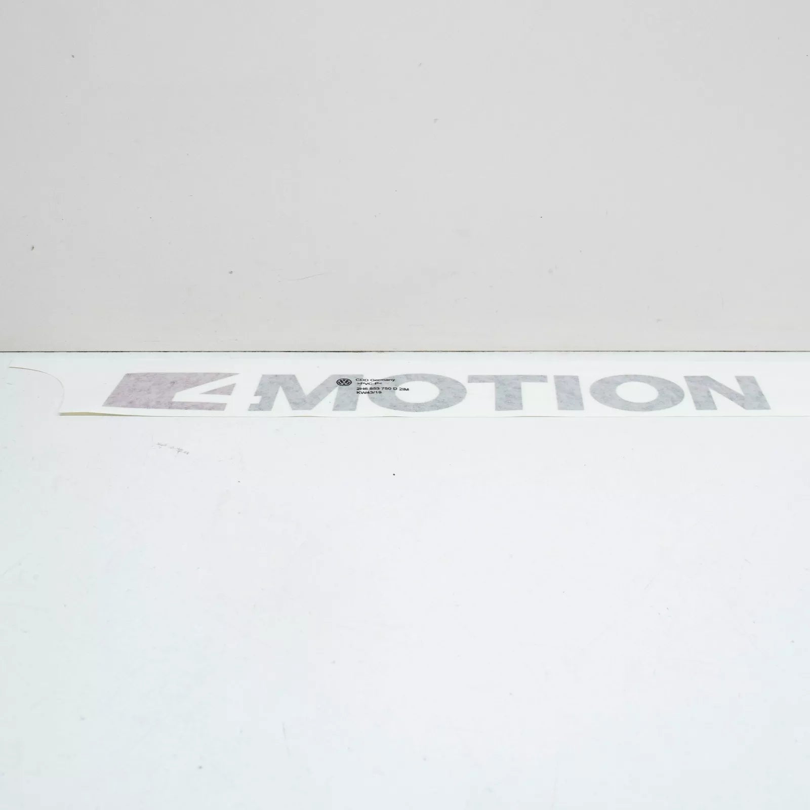 NEW VOLKSWAGEN AMAROK REAR DOOR 4MOTION INSCRIPTION LOGO 2H6853750D2IM