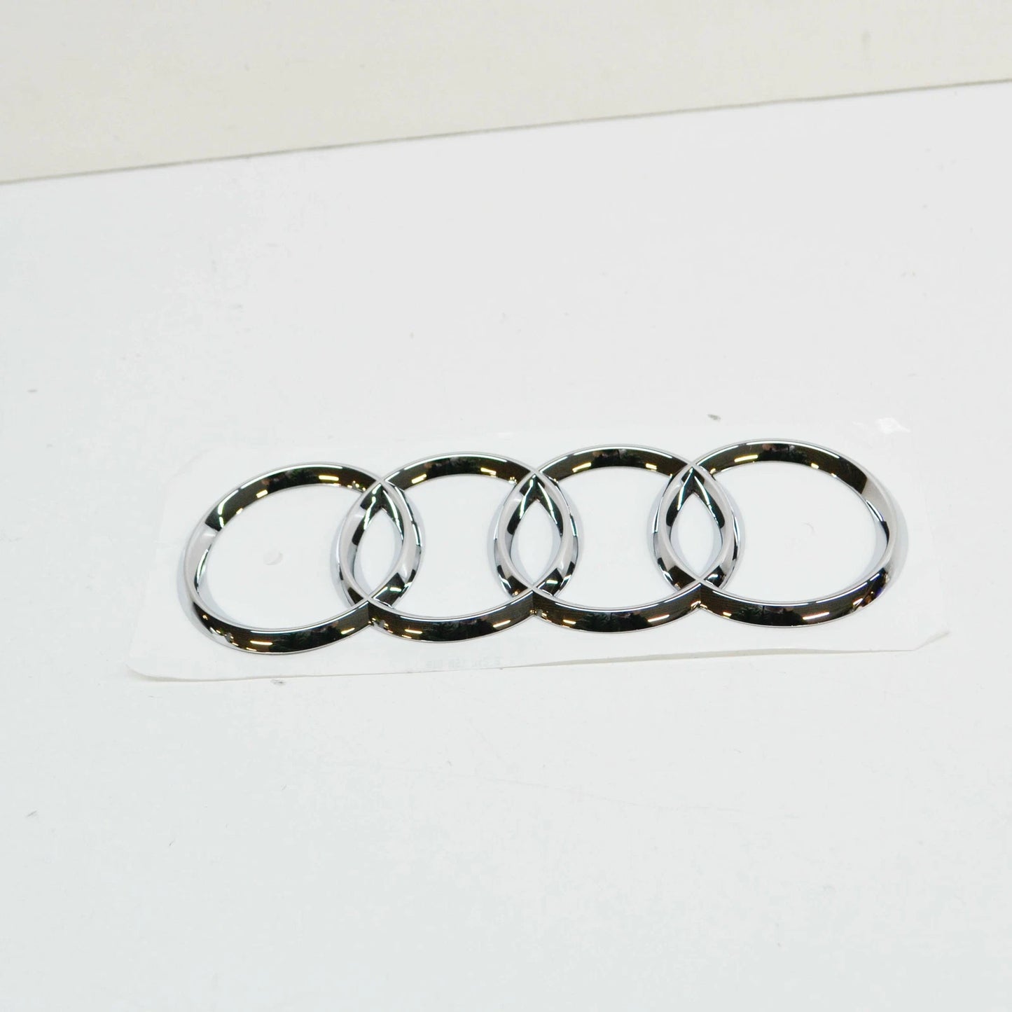 NEW AUDI A4 B8 REAR EMBLEM BADGE 8T0853742B2ZZ ORIGINAL
