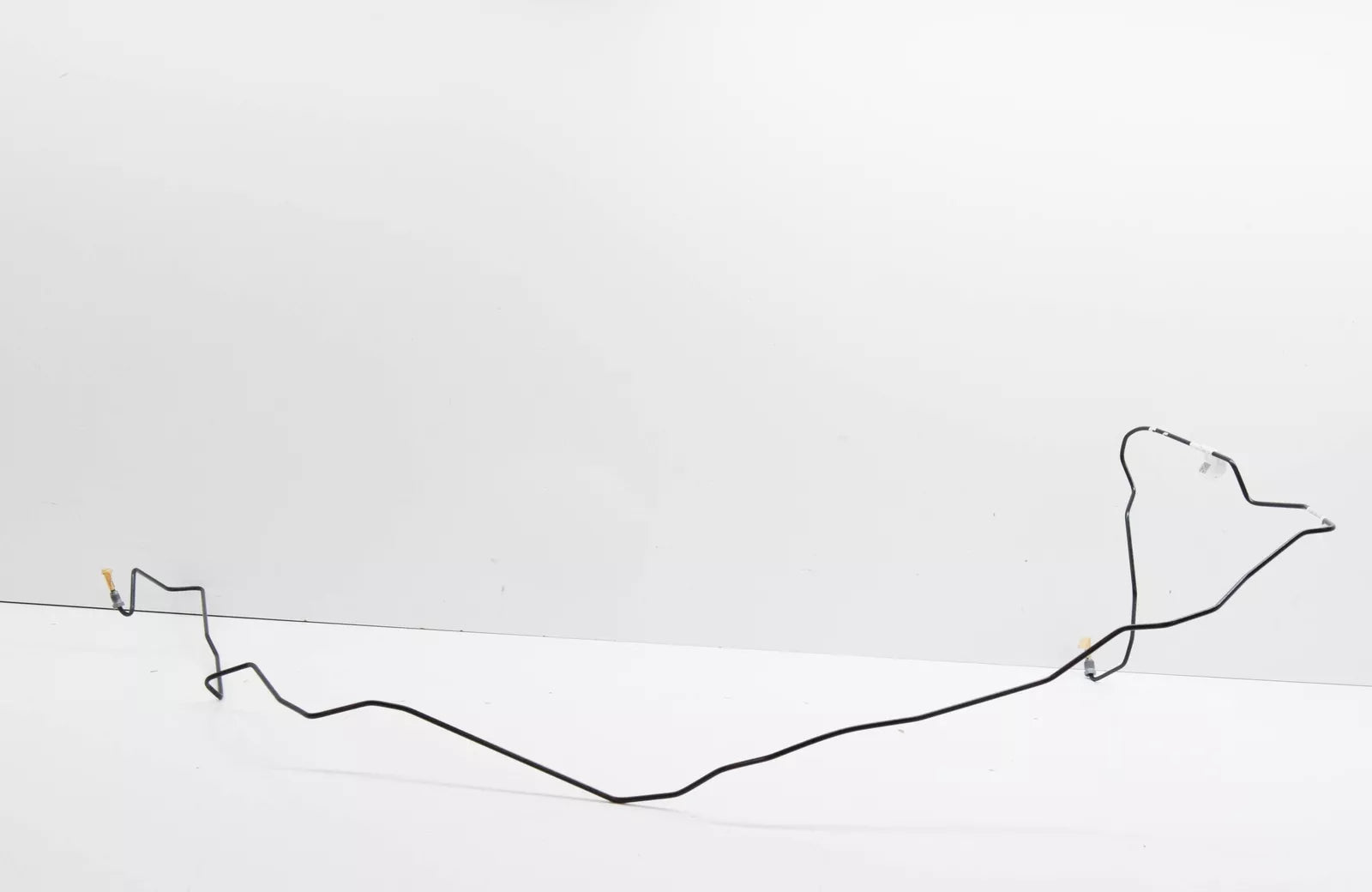 NEW MERCEDES-BENZ E W212 BRAKE LINE A2124200626 ORIGINAL