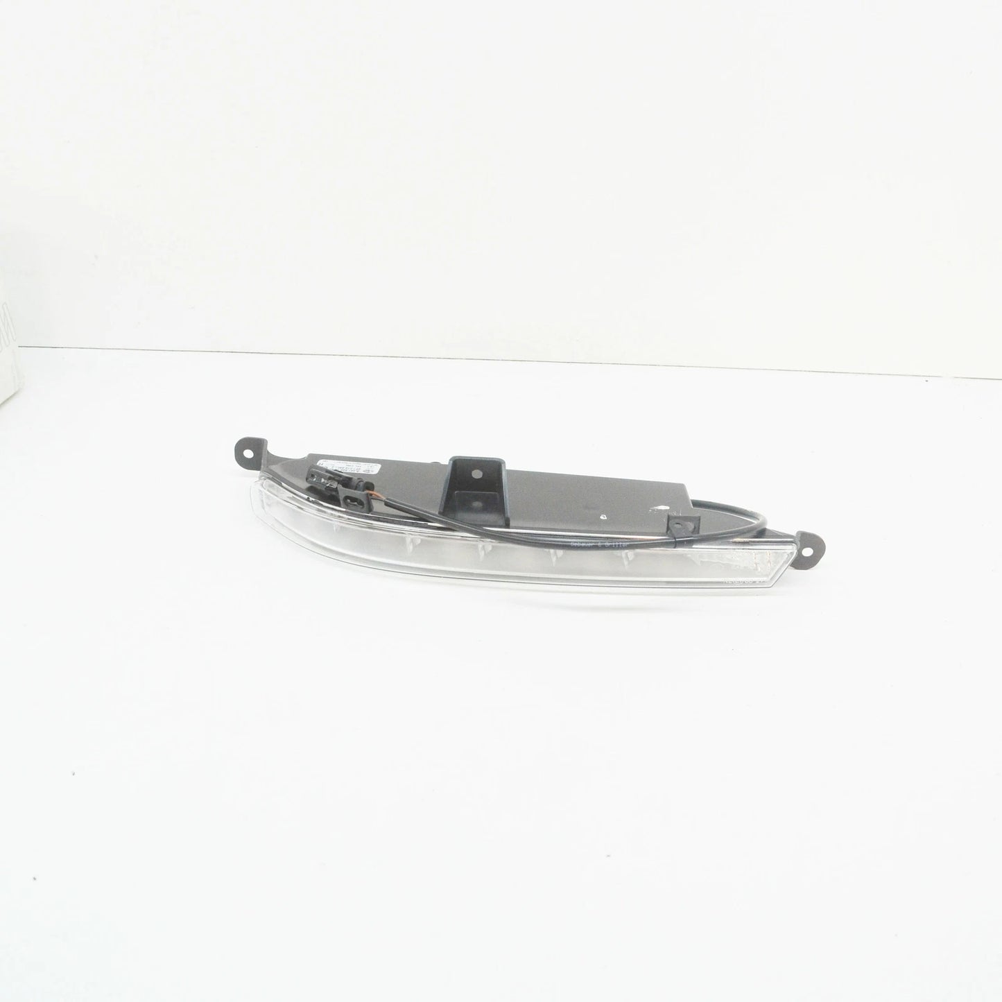 NEW MERCEDES-BENZ S-CLASS W221 FRONT RIGHT DRL FOG LIGHT A2218201456