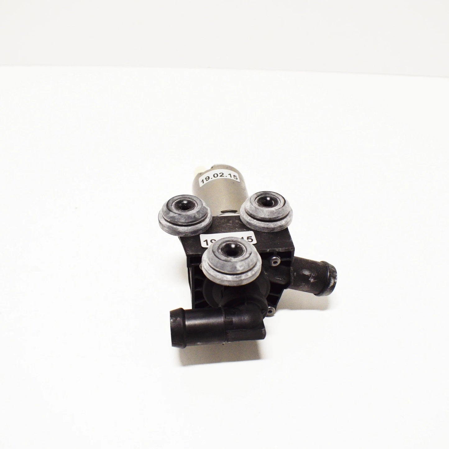 NEW BMW 1 E81 ADDITIONAL WATER PUMP 116D PETROL 1.6 64116928246 ORIGINAL