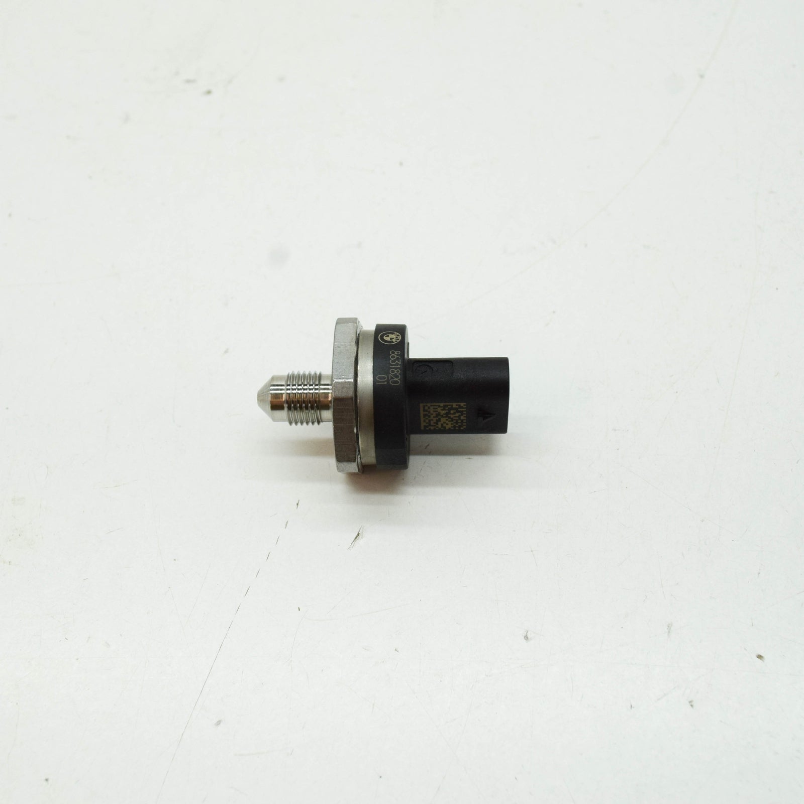 new mini countryman f60 fuel high-pressure sensor 8631820 13538631820 original