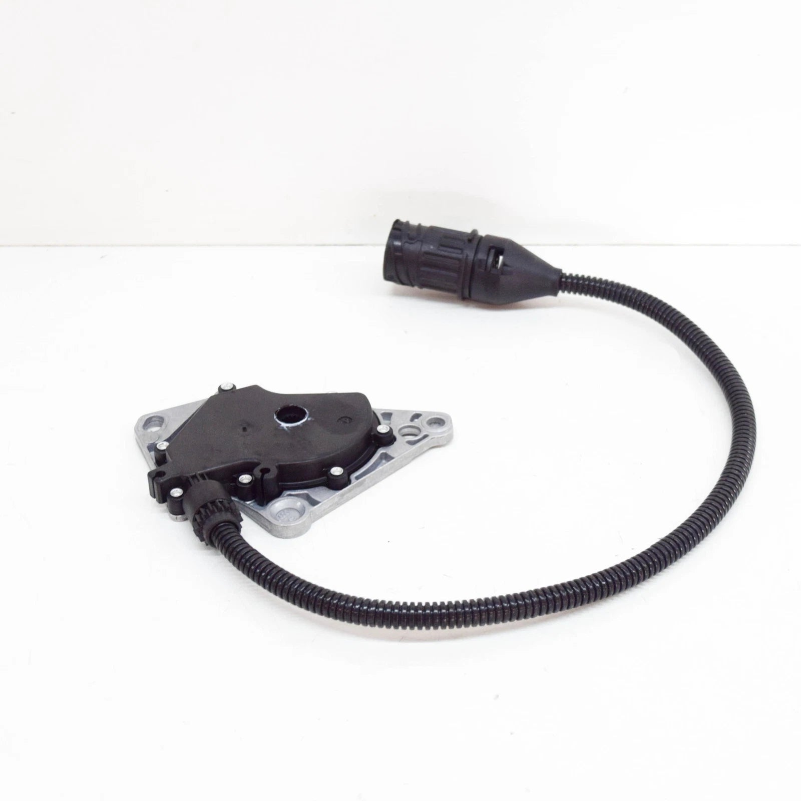 NEW BMW E38 E39 E53 SEDAN POSITION SWITCH FOR AUTO TRANS 7512755 24107512755