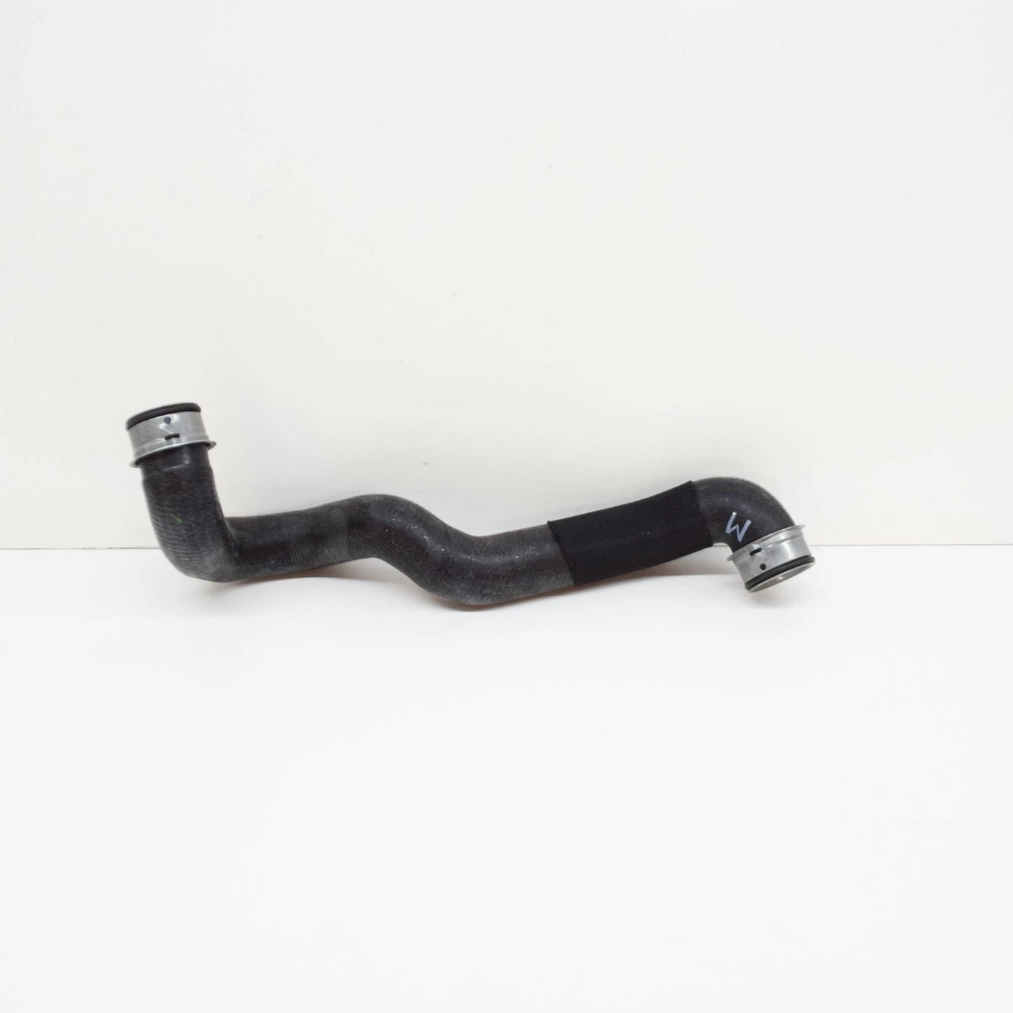 NEW MERCEDES-BENZ CLK C209 RADIATOR TOP HOSE A2095013082