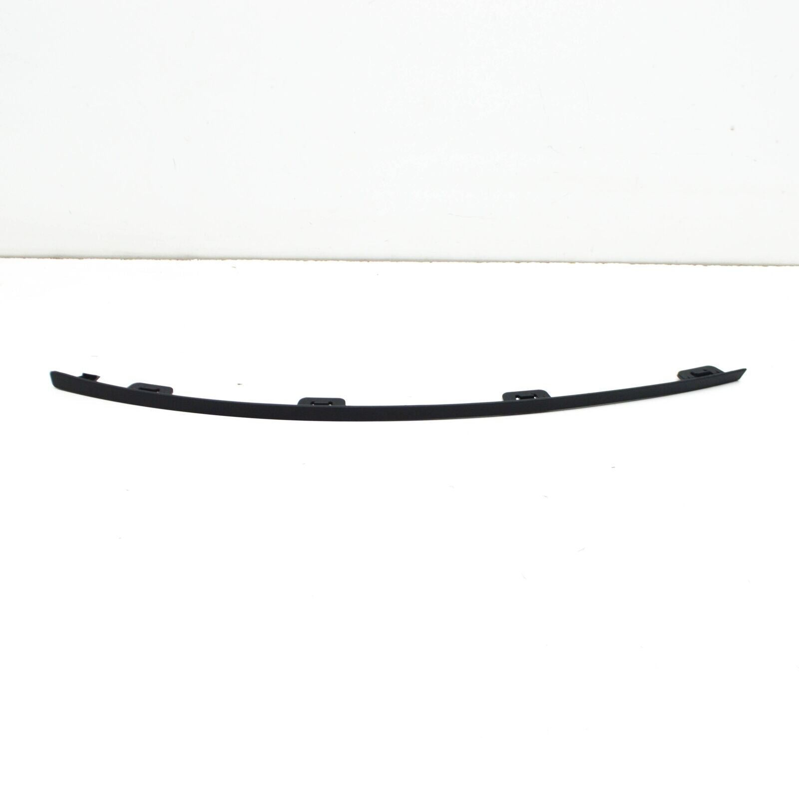 NEW MERCEDES-BENZ CLA COUPE C118 FRONT BUMPER LEFT TRIM A1188855301 ORIGINAL