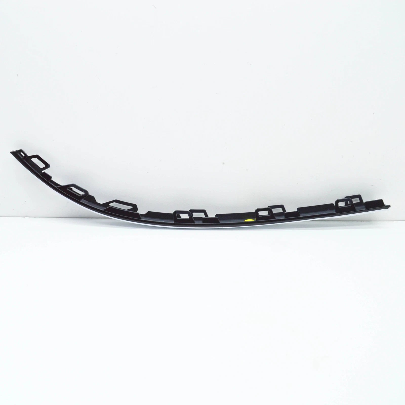 NEW VOLKSWAGEN TIGUAN AD REAR RIGHT BUMPER MOLDING 5NN853842A041