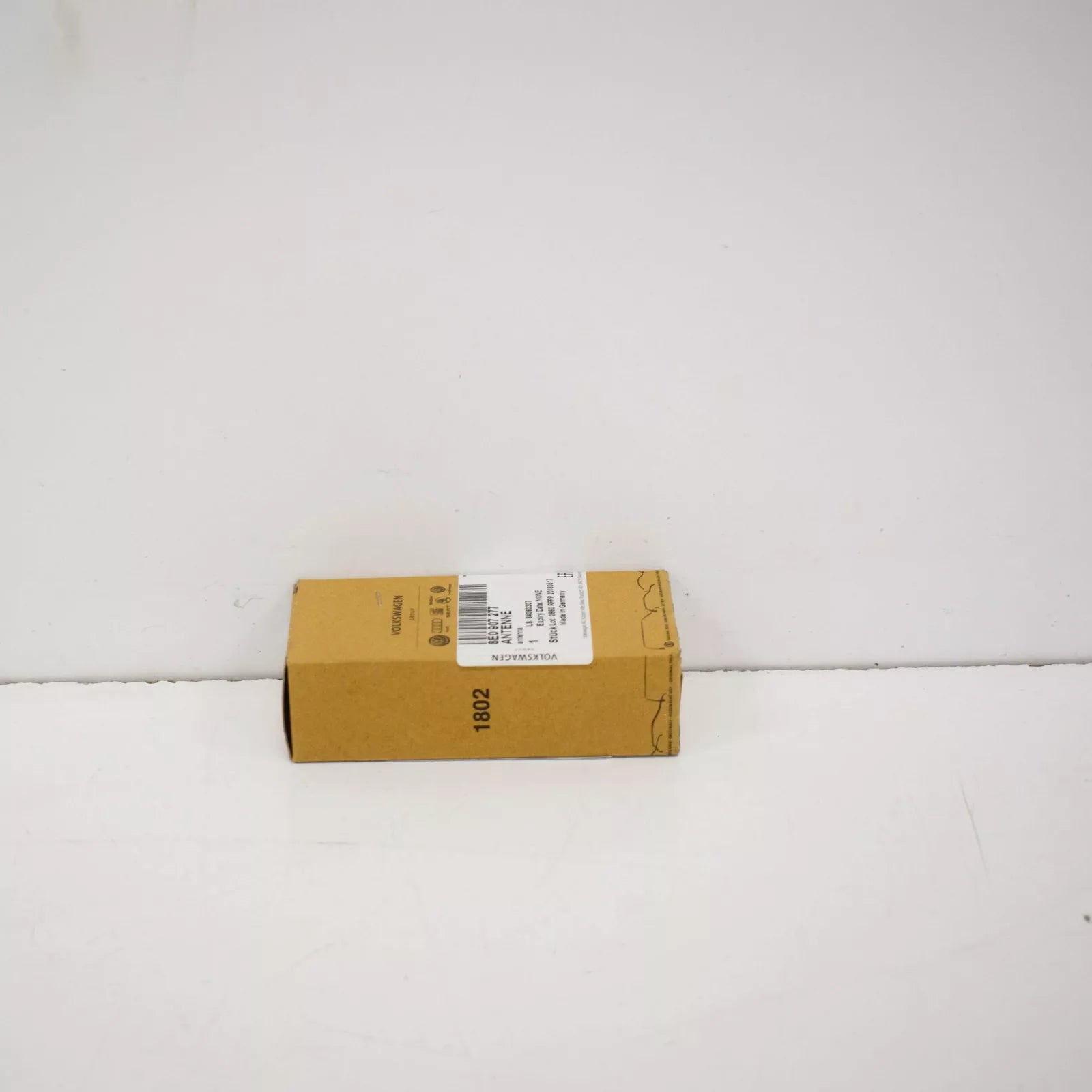 NEW AUDI A4 B6 TYRE PRESSURE ANTENNA SENSOR 8E0907277 ORIGINAL