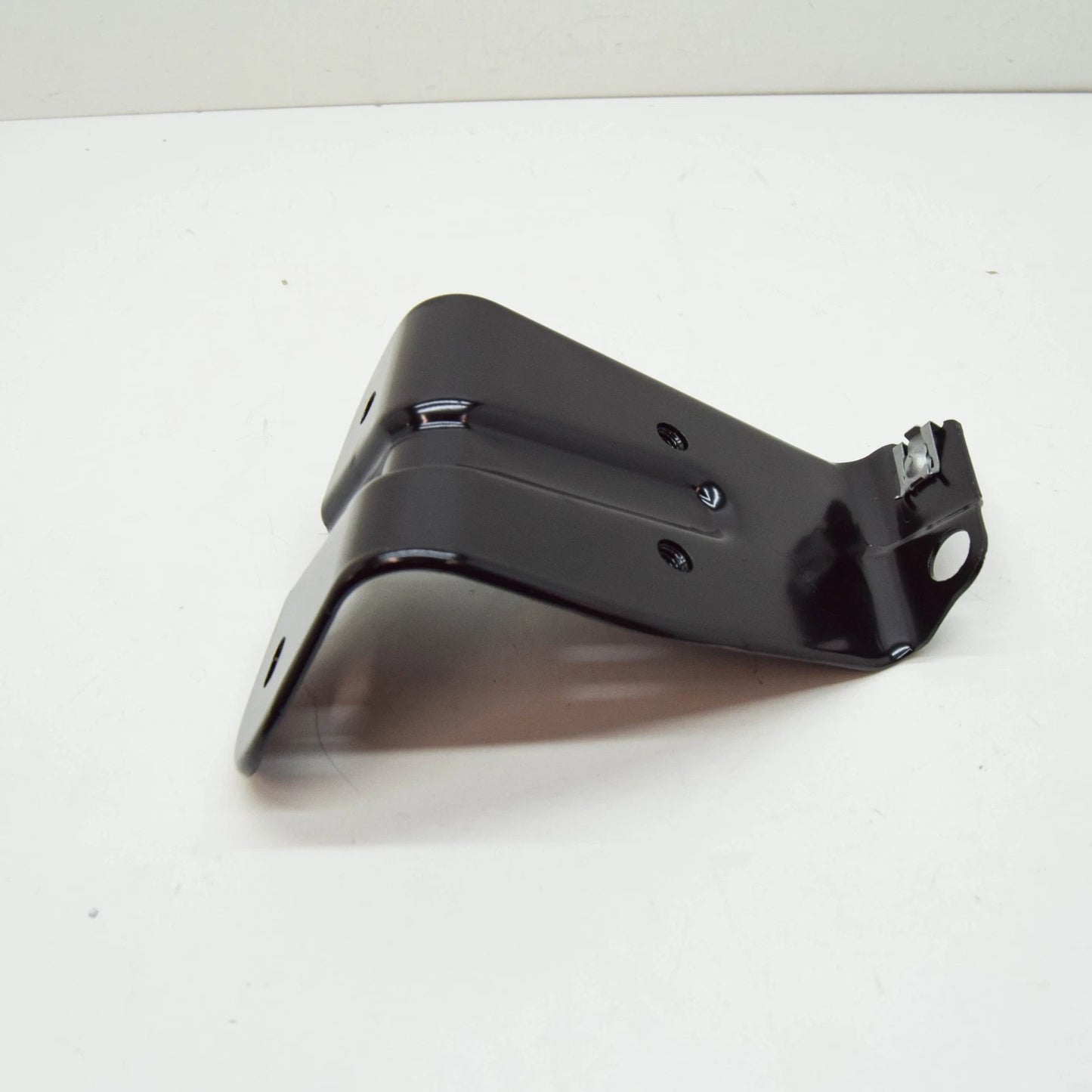 NEW BMW X5 F15 ACTIVE TANK METAL BRACKET 16197320526 ORIGINAL