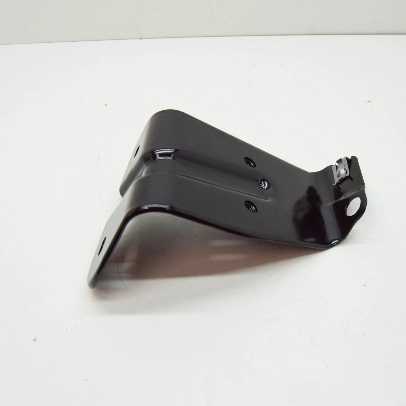 NEW BMW X5 F15 ACTIVE TANK METAL BRACKET 16197320526 ORIGINAL