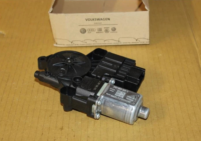 NEW SKODA SCALA FRONT LEFT DOOR WINDOW REGULATOR MOTOR LHD 2Q1959405C ORIGINAL