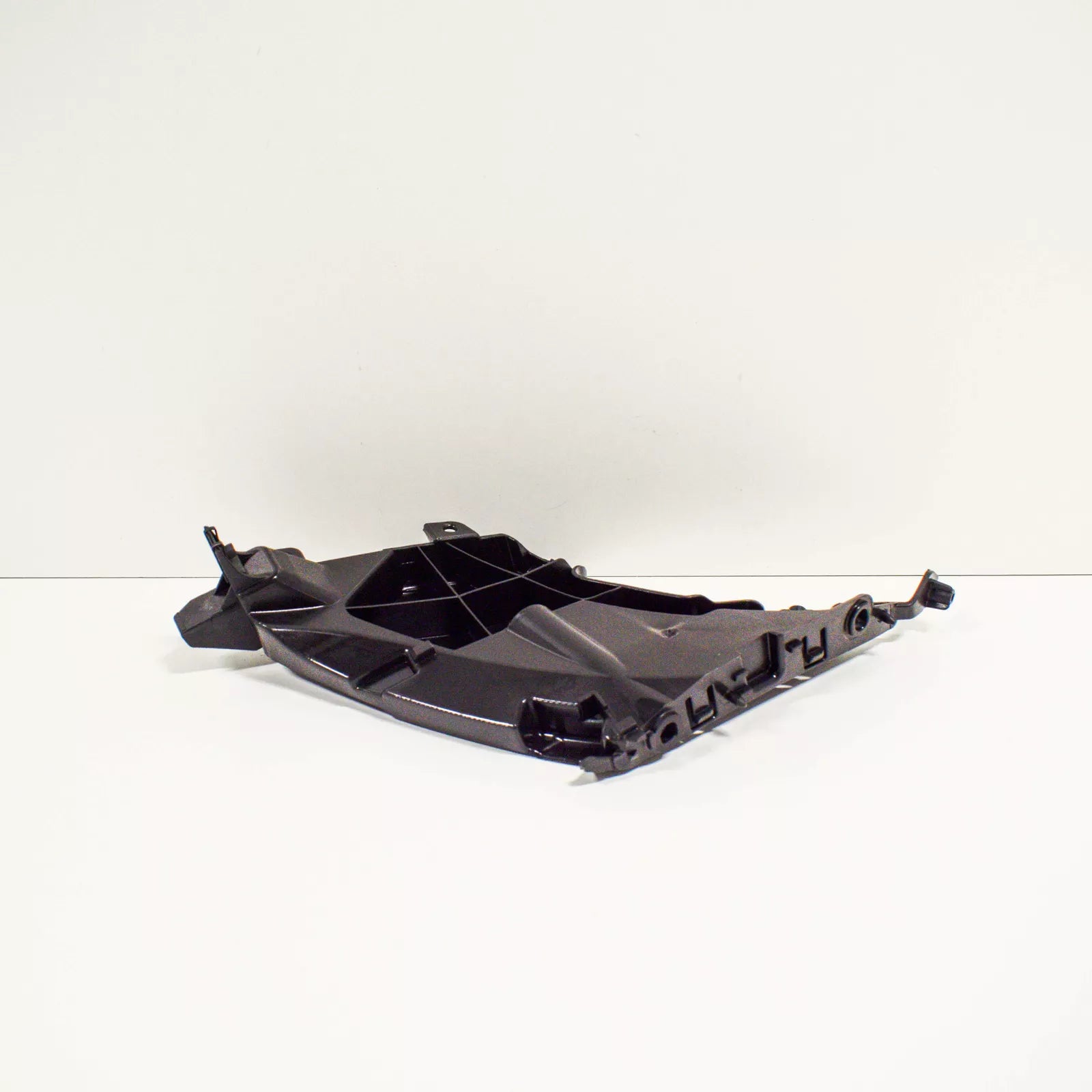 NEW AUDI A7 SPORTBACK 4G FRONT LEFT BUMPER BRACKET 4G8807283C