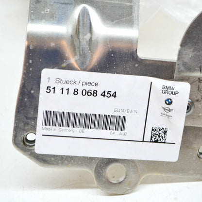 NEW BMW M5 F90 FRONT RIGHT VERTICAL CONNECTION SUPPORT 51118068454 ORIGINAL