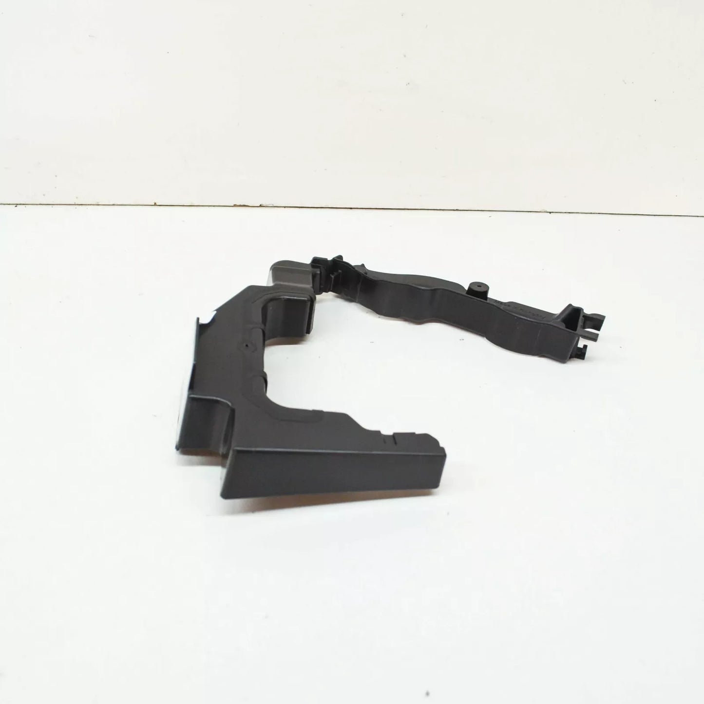 NEW AUDI Q7 4M RADIATOR CORE SUPPORT AIR DUCT 4M0121287B ORIGINAL