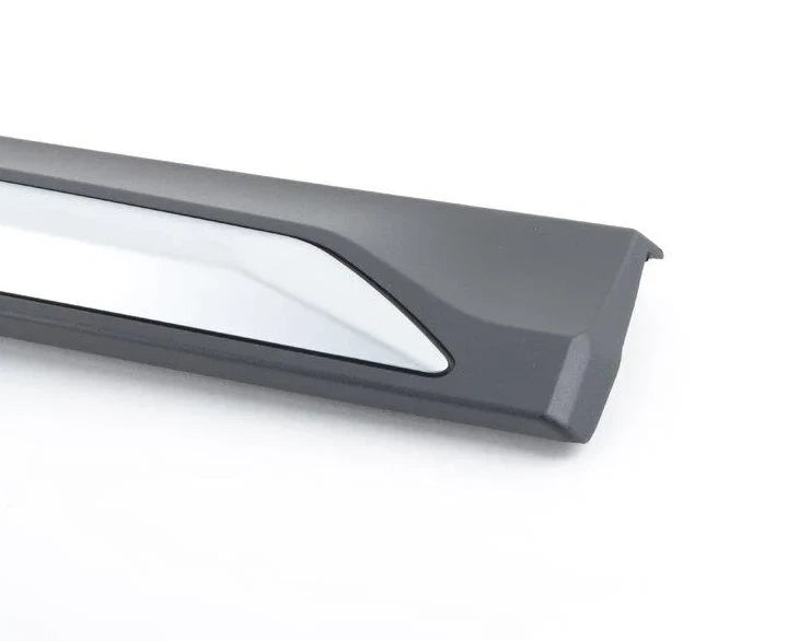 NEW BMW X3 F25 FRONT LEFT ROCKER PANEL MOLDING 51477352555 7352555 ORIGINAL