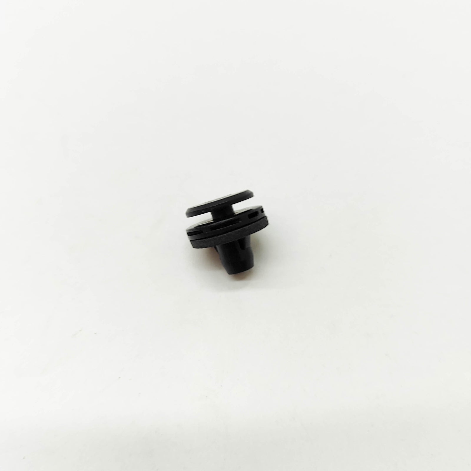 new ford ecosport mk2 bk rear light lamp fitting screw 1795872 original