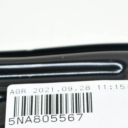 NEW VOLKSWAGEN TIGUAN AD FRONT CENTER SUPPORT CARRIER BRACKET 5NA805567 ORIGINAL