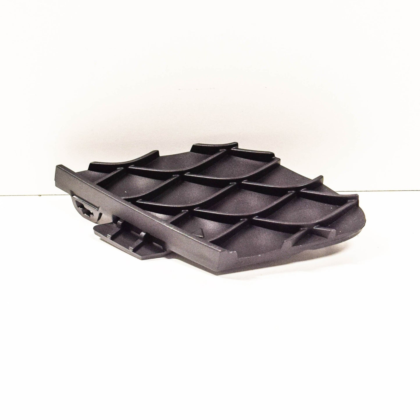 NEW MERCEDES BENZ GLS X166 FRONT BUMPER TOW HOOK EYE COVER A2928855722 ORIGINAL