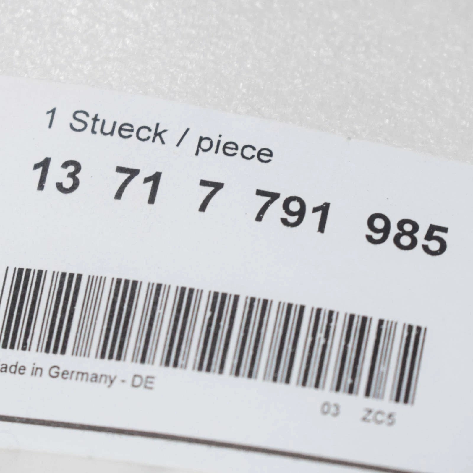 NEW BMW 3 E90 UNDERHOOD AIR SUCTION INLET 13717791985 7791985 ORIGINAL