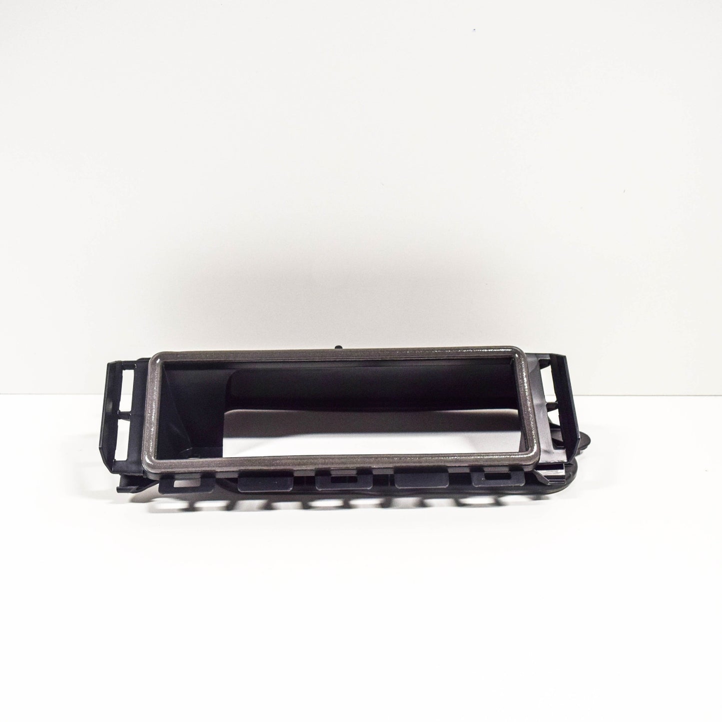 NEW MERCEDES BENZ C C205 AIR DUCT A2058308104 ORIGINAL