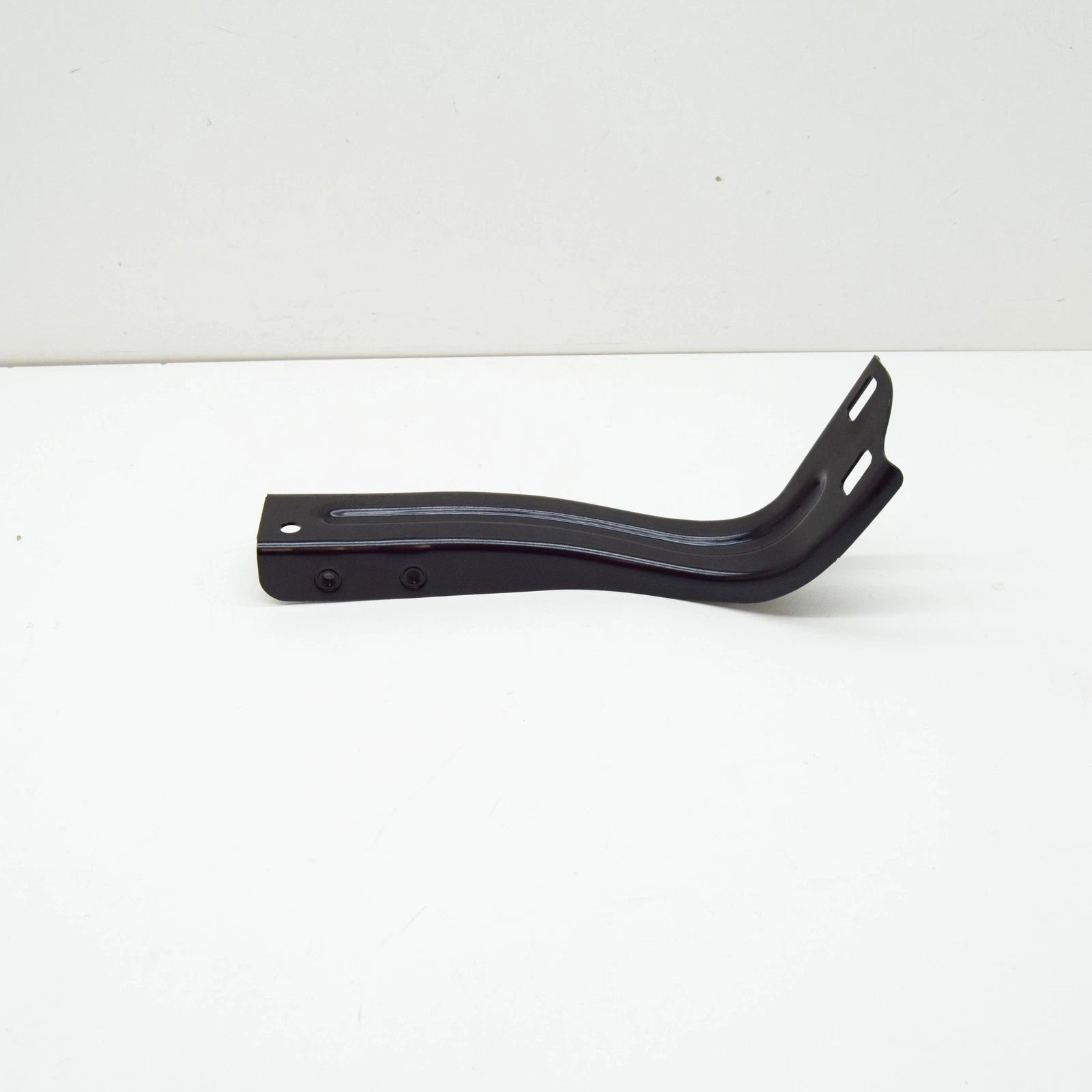 NEW MERCEDES-BENZ E-CLASS C207 IMPACT BAR BRACKET LEFT SIDE A2076200185 ORIGINAL