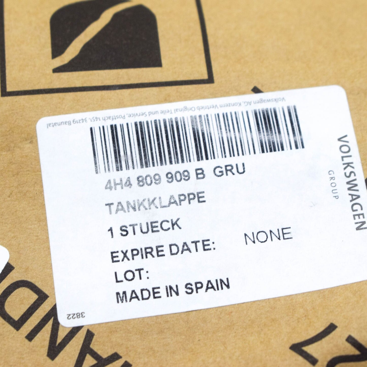 NEW AUDI A8 4H FUEL TANK COVER FLAP 4H4809909BGRU ORIGINAL